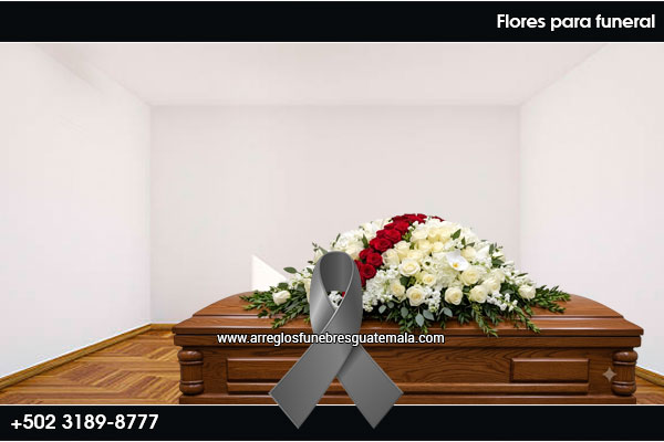 Arreglo con orquideas
