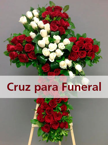 Aprende diseño floral con curso de flores para funeral
